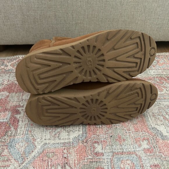 UGG Kristin Boots, Size 7.5, Chestnut, Used in Good Condition - Picture 7 of 8